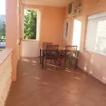Apartment Nina
