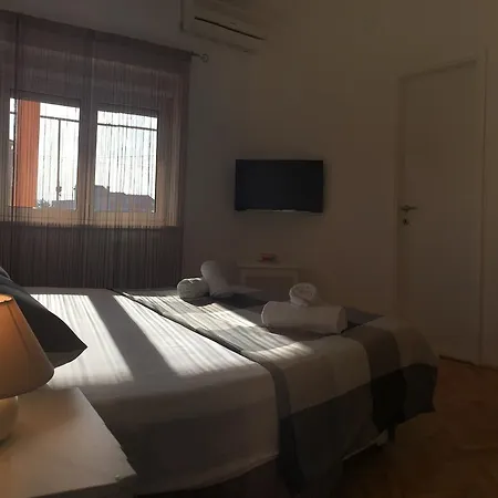 Apartment Nina *